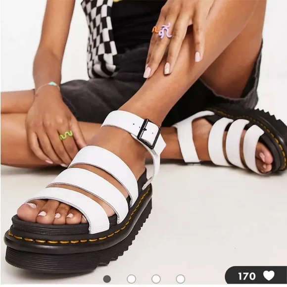 Dr. Martens Blaire Hydro Leather Creme Sandal 10 11 43 EUC - Picture 4 of 10